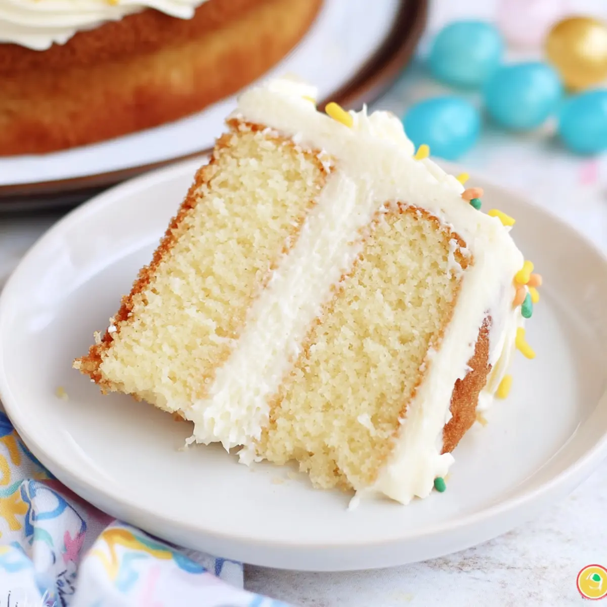 Irresistibly Moist & Fluffy Eggless Vanilla Cake – Vegan Delight! 24 Moist & Fluffy Eggless Vanilla Cake (that can be made vegan!)