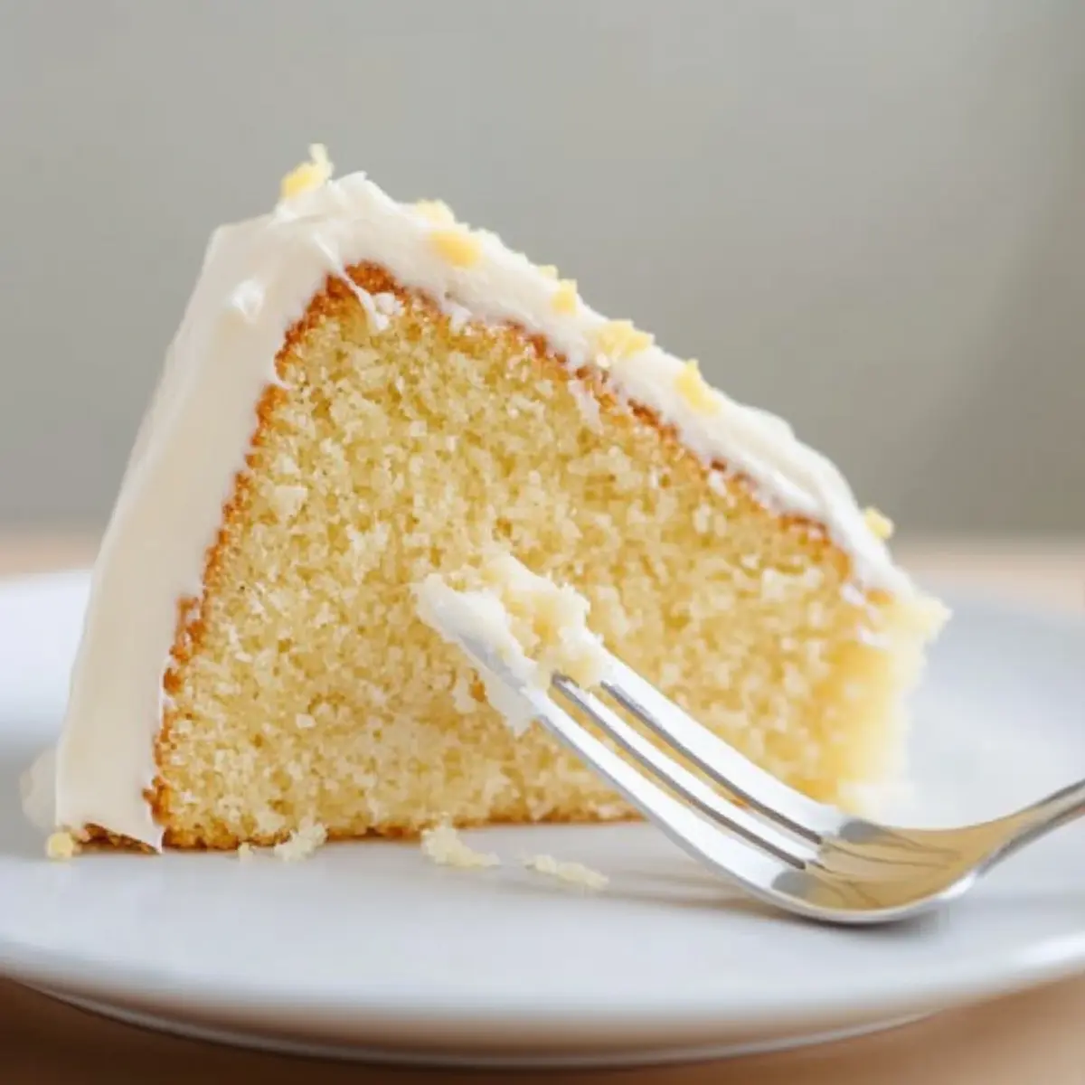 Irresistibly Easy Vanilla Crazy Cake: No Eggs, Milk, or Butter! 16 Vanilla Crazy Cake You Can Make With No Eggs, Milk, Or Butter